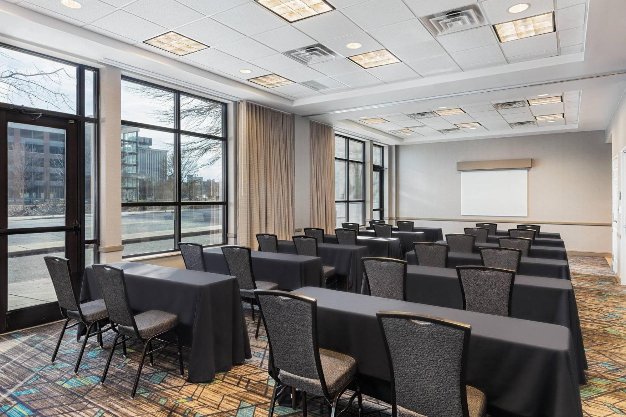 Residence Inn Louisville Downtown Εξωτερικό φωτογραφία